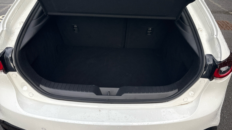 Mazda 3 2.5 e-Skyactiv G MHEV [140] Centre-Line 5dr Petrol Hatchback